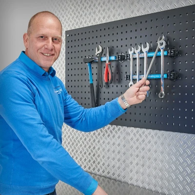 Afbeelding van Magneetstrip voor gereedschapsbord 25 cm (set van 4 stuks)