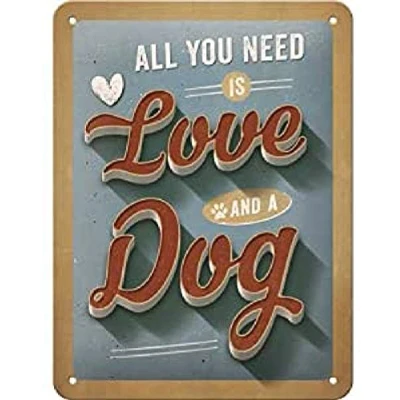 Afbeelding van All You Need Is Love And A Dog Metalen wandbord in reliëf 15 x 20 cm.