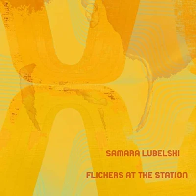 Afbeelding van Samara Lubelski Flickers At The Station