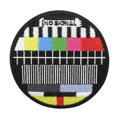 Afbeelding van Finally Home klittenbandpatch geen retro tv signaal Vintage klittenbandpatches, Old School outdoor badge, ronde