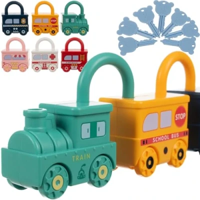 Afbeelding van Montessori Autospeelgoed met slotsleutel 6x stuks Speelgoed voor kinderen Trein Politieauto Brandweerauto Ambulance Schoolbus + ijsvrachtwagen