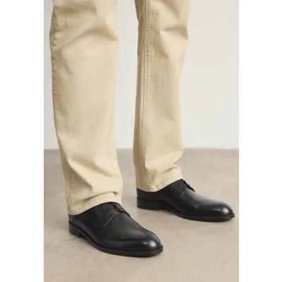 Afbeelding van BOSS Tayil Veterschoenen, Heren, Maat: 42.5, Black Schoenen