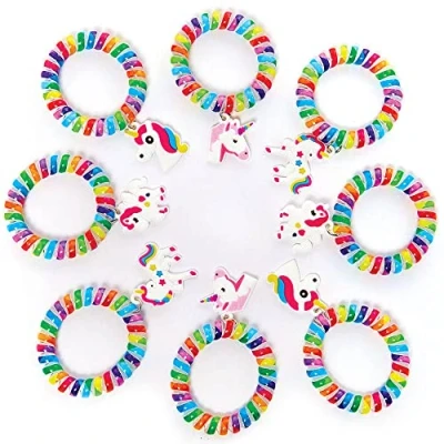 Afbeelding van Baker Ross FC950 Set van 8 regenboog eenhoorn armbanden voor kinderen