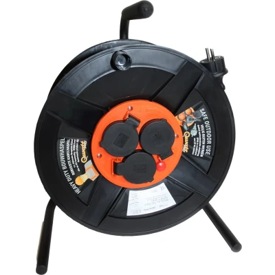 Afbeelding van QwattPRO 1111130 BlackMaster Kabelhaspel H07RN F IP44 40m
