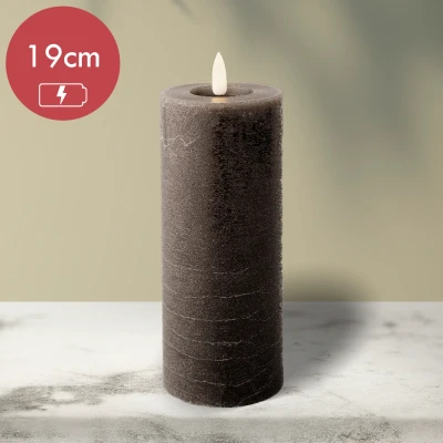 Afbeelding van LED kaars wax grijs met vlam effect voor binnen 7 x 19cm