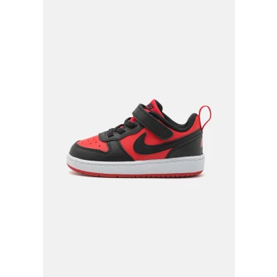 Afbeelding van Nike Sportswear Court Borough Recraft Unisex Sneakers laag voor kinderen, Maat: 19.5, University red/black/white Hoogwaardig imitatieleer