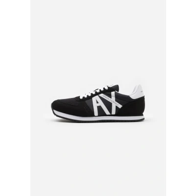 Afbeelding van Armani Exchange heren Retro sneaker met mesh details in de kleur Zwart, maat: 41.5