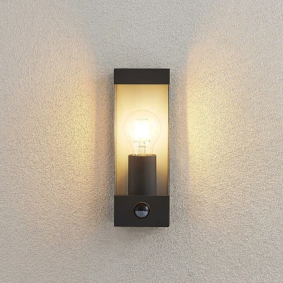 Afbeelding van Lindby Tilian buitenwandlamp met bewegingsmelder
