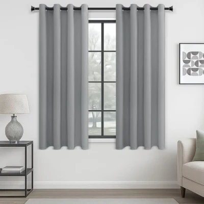Afbeelding van MRTREES Verduisteringsgordijn, thermogordijn, 140 x 160 cm, lichtgrijs, hittebescherming, voor woonkamer, kinderkamer, raam, geluidsdempend, keuken, slaapkamer, meisjes, 2 stuks