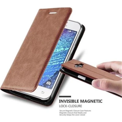 Afbeelding van Cadorabo Hoesje geschikt voor Samsung Galaxy J1 2015 in CAPPUCCINO BRUIN Beschermhoes met magnetische sluiting, standfunctie en kaartvakje Book Case Cover Etui