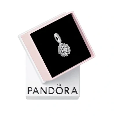 Afbeelding van Pandora Moments 925 Sterling Zilveren Sparkling Snowflake Bedel 792355C01