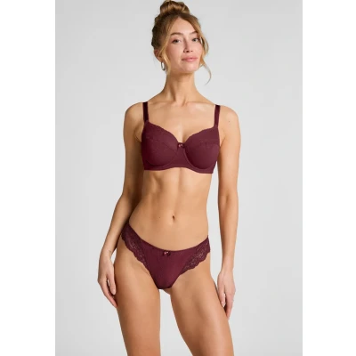 Afbeelding van Hunkemöller Sophie String, Dames, Maat: XSxXS, Red