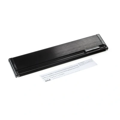 Afbeelding van Brievenbusklep voor voordeur met naamplaat zwart 350 x 74 mm