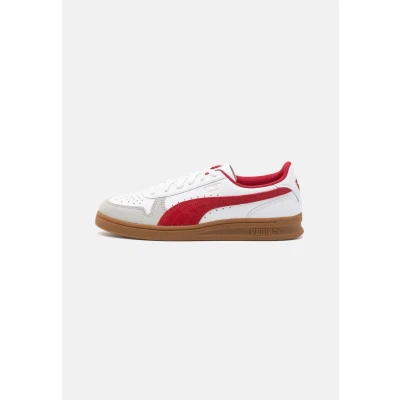 Afbeelding van Puma Indoor Unisex Sneakers laag, Maat: 44, White/dark crimson Leer