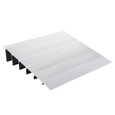 Afbeelding van VEVOR 61 X 106 6.5 CM Deurdrempel Oprit Rolstoeloprit 362.8 kg Laadvermogen Aluminium Stoeprand, Drempeloprit
