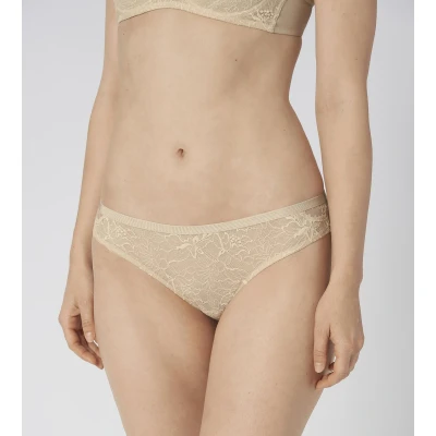 Afbeelding van Triumph Amourette Charm Slip Creamy Dream