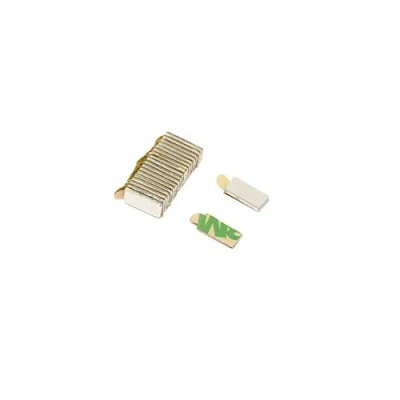Afbeelding van Magnetastico 20 x Sterke zelfklevende magneten 10 5 1 mm neodymium N52 met 3M plakband Plakmagneet Magnetische magneet platte kleverige