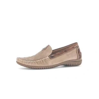 Afbeelding van GABOR 66.090.43 Instapper beige maat 8