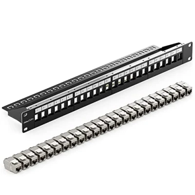 Afbeelding van deleyCON Set met 24 poorten, modulair patchpaneel, 1 U, 19 inch, rack installatie + x Keystone RJ45 CAT6a modules, compatibel LAN kabel, CAT5, CAT6, CAT7, installatiekabel, zwart