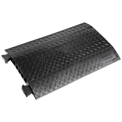 Afbeelding van DEFENDER by Adam Hall Kabelbrug 85300BLK Polyurethaan Zwart Aantal kanalen: 5 870 mm Inhoud: 1 stuk(s)