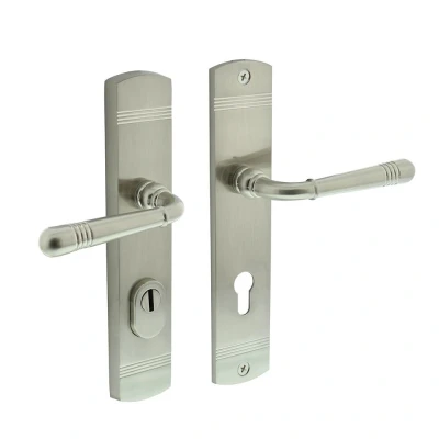 Afbeelding van Intersteel Achterdeurbeslag Helena 239x50mm kruk/kruk profielcilindergat 72mm met kerntrekbeveiliging nikkel mat