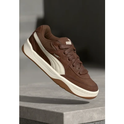 Afbeelding van PUMA Park Lifestyle Sk8 Sd Sneakers, uniseks, alpine sneeuwkastanjebruin, 42 EU