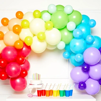 Afbeelding van Ballonnenboog DIY Regenboog kleuren set van 78 ballonnen