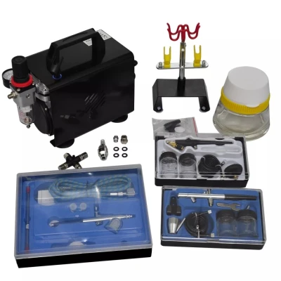Afbeelding van Airbrush Compressorset met 3 pistolen