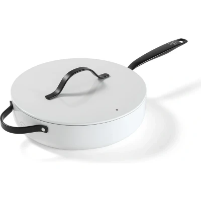 Afbeelding van BE Living Hapjespan met Deksel Ø 28cm PFAS vrije sauteerpan inductie Geschikt voor alle warmtebronnen Wit