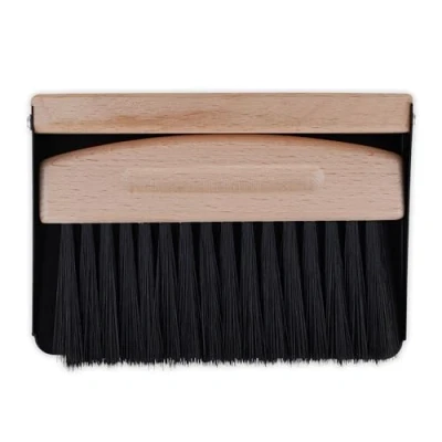 Afbeelding van Relaxdays tafelveger met blik hout en metaal handvegertje mini stoffer magnetisch