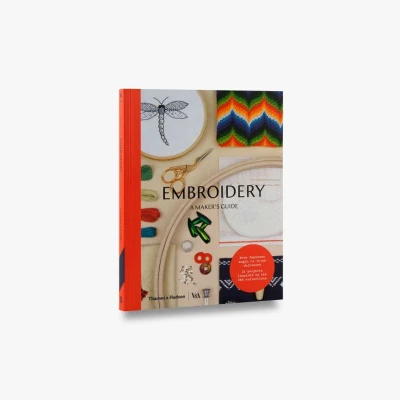 Afbeelding van Embroidery