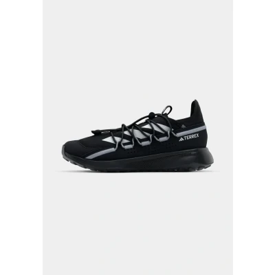 Afbeelding van Adidas Terrex Voyager 21 Travel Outdoorschoenen, Heren, Maat: 40 2/3, Core black chalk white grey two Kunststof