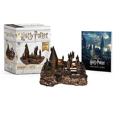 Afbeelding van Harry Potter Hogwarts Castle and Sticker Book