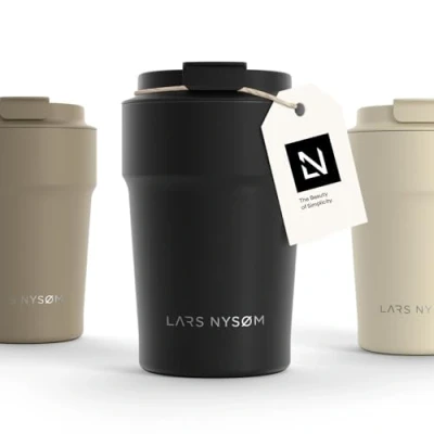 Afbeelding van LARS NYSØM &#039;Bevægelse&#039; Thermos Coffee Mug to go 380ml BPA vrij met Isolatie Lekvrije Roestvrijstalen Thermosbeker Onyx Black