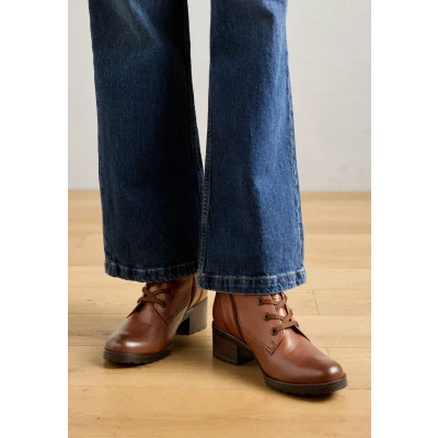 Afbeelding van Gabor Veterboot 72.816.65 Sattel Bruin