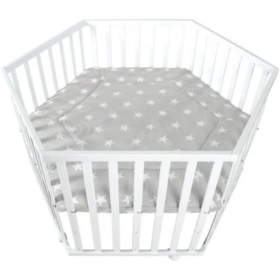 Image de Parc bébé hegaxonal LITTLE STARS Hauteur réglable Housse rembourrée Roues freinées Bois Laqué Blanc Motif Étoile