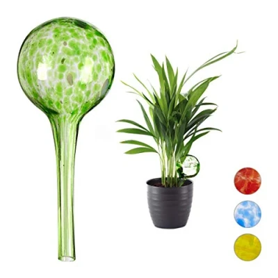 Afbeelding van Relaxdays waterdruppelaar 2 stuks glas waterbollen voor planten Ø 6 cm gekleurd groen