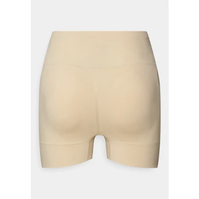 Afbeelding van MAGIC Bodyfashion dames Booty Boost corrigerende short met uitneembare vulling in de kleur Vanillegeel, maat: XL