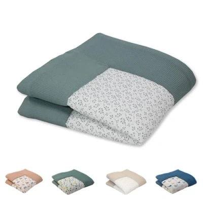 Afbeelding van ULLENBOOM kruipdeken voor baby&#039;s, 140 x cm, 100% Oeko Tex, gemaakt in de EU, dik gevoerd, bloemengroen, ideaal als babyspeelmat, motorische mat en vloermat kinderen