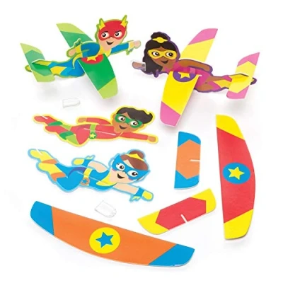 Afbeelding van Baker Ross Superhelden zweefvliegtuigen om in te kleuren (8 stuks), perfect voor verrassingszakjes of als cadeau kinderen.