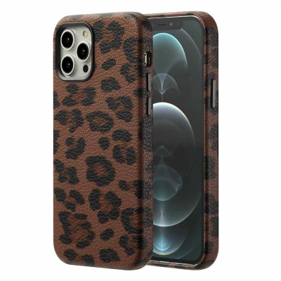 Afbeelding van Selencia Hoesje geschikt voor iPhone 12 Pro / Sabi Backcover panterprint MagSafe Mocha Brown