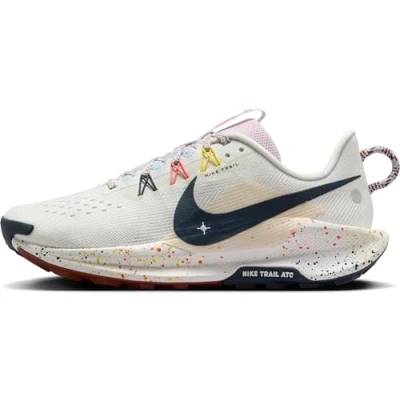 Afbeelding van Nike Performance Reactx Pegasus Trail hardloopschoenen summit white/pure platinumcoloured/football grey/pink foam/armory navy, Dames, Maat: 41