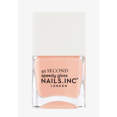 Afbeelding van Nails Inc CRUISING in CARNABY STREET Sneldrogende nagellak Delicate perzikroze Sneldrogend 45 seconden Nagelversterking met hexanaal, calcium, magnesium Cruelty Free