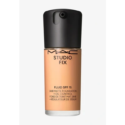 Afbeelding van MAC Studio FIX Fluid SPF15 Foundation, Maat: 30 ml, Nw22