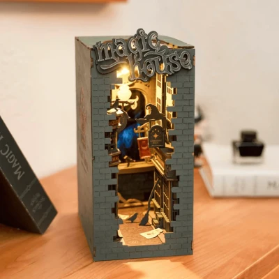 Afbeelding van Robotime Rolife Magic House TGB03
