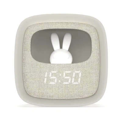 Image de MOB MOBILITY ON BOARD Réveil et Veilleuse pour Enfant Billy Clock Motif Lapin Face Avant Tissu Cadre Plastique Soft Touch Programmation de la Date, l&#039;Heure 3 Alarmes (Gris)