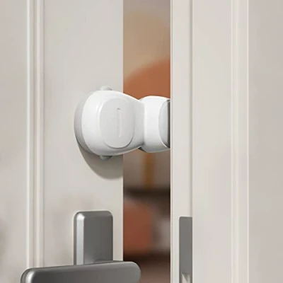 Afbeelding van SAFELON automatische deurstopper voor baby&#039;s, vingerbescherming kinderen, tegen klemmen, eenvoudig te installeren en gebruiken (wit)