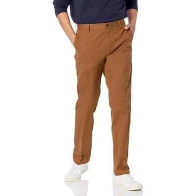 Image de Amazon Essentials Pantalon chino à coupe ajustée et infroissable pour homme, marron kaki foncé, 101,6 x 73,7 cm (l L)