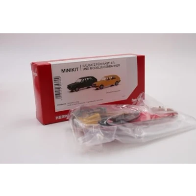 Afbeelding van Herpa 012195 010 H0 Auto Volkswagen Golf II 4 deurs, olijfgroen en ginegeel