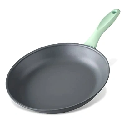 Afbeelding van FACKELMANN Braadpan 24 cm met antiaanbaklaag duurzame pan van 100% gerecycled aluminium ergonomische soft touch handgreep kleine inductiepan voor koken en braden